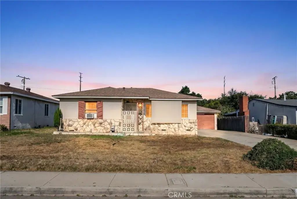 10033 Del Mar Avenue, Montclair