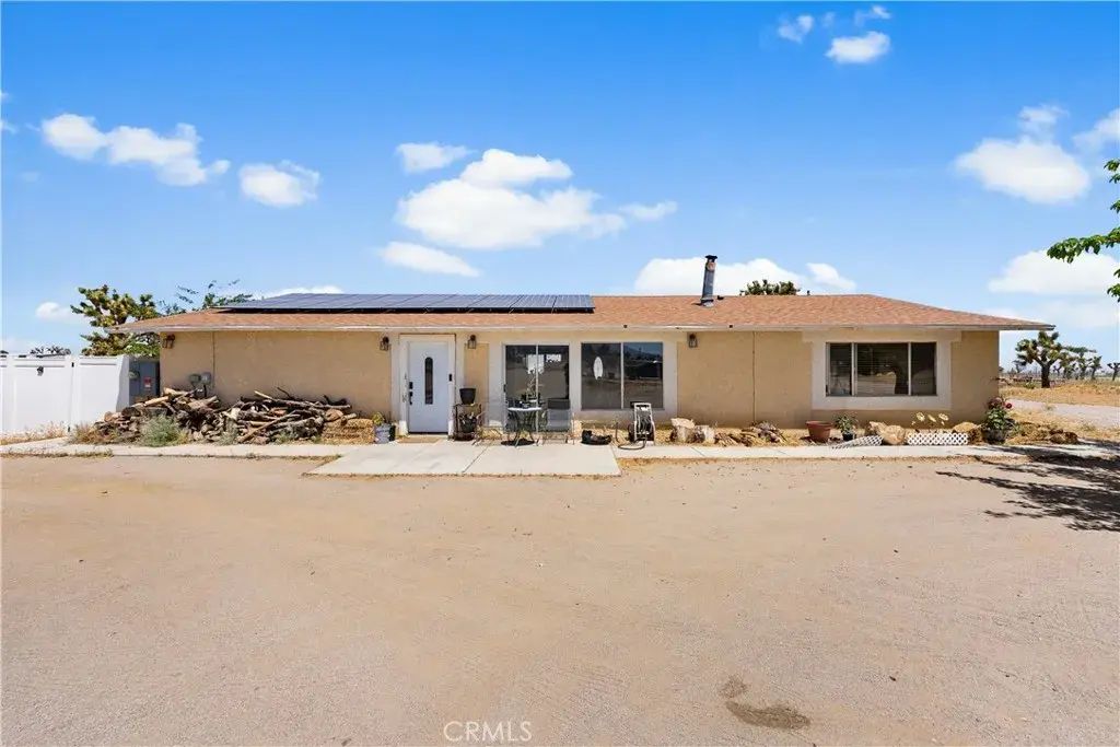 3104 Sacramento, Phelan