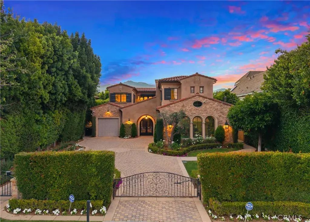 423 W Lemon Avenue, Arcadia