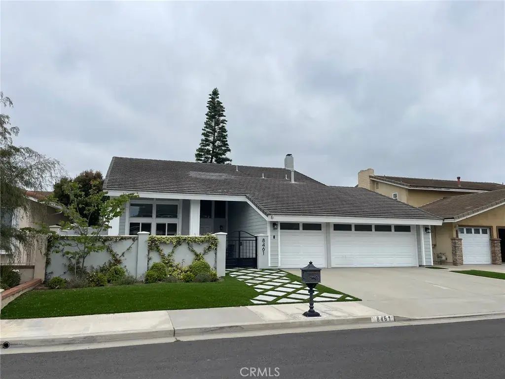 8461 Velvet, Huntington Beach