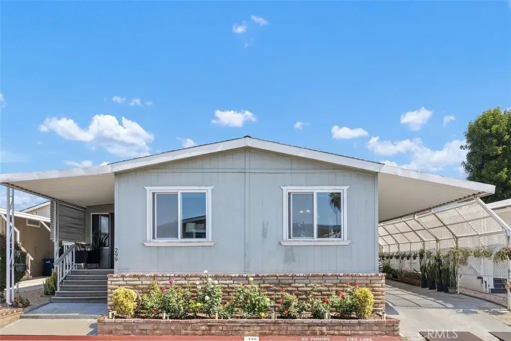 1456 E Philadelphia St Spc 299, Ontario