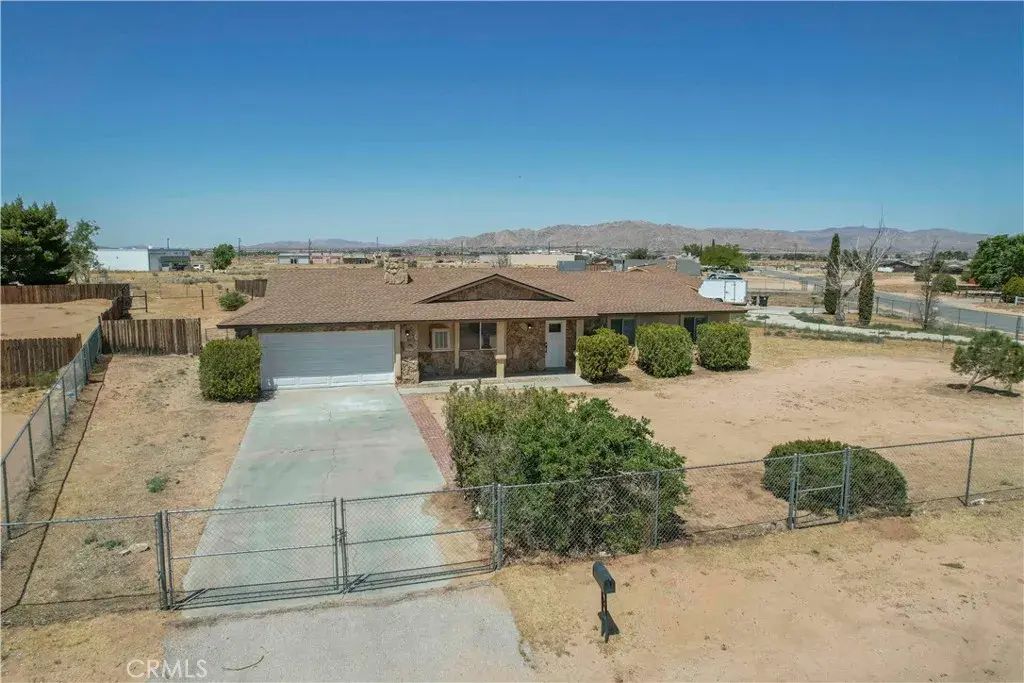 22574 Powhatan, Apple Valley