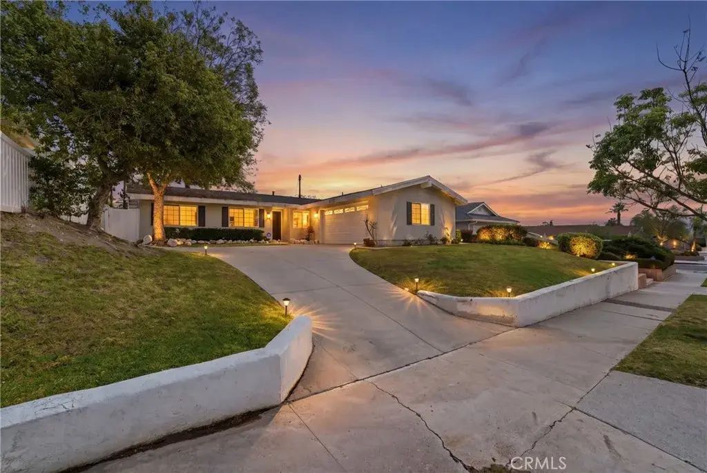 11638 Gerald, Granada Hills