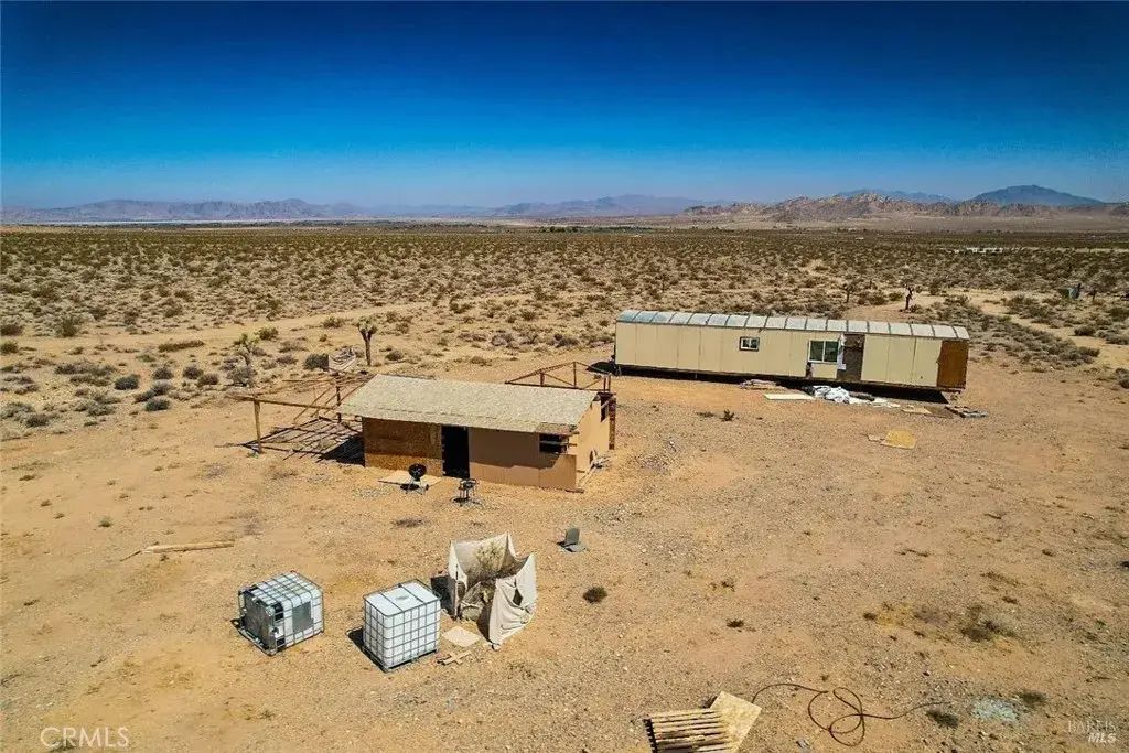 Donaldson Road, Lucerne Valley