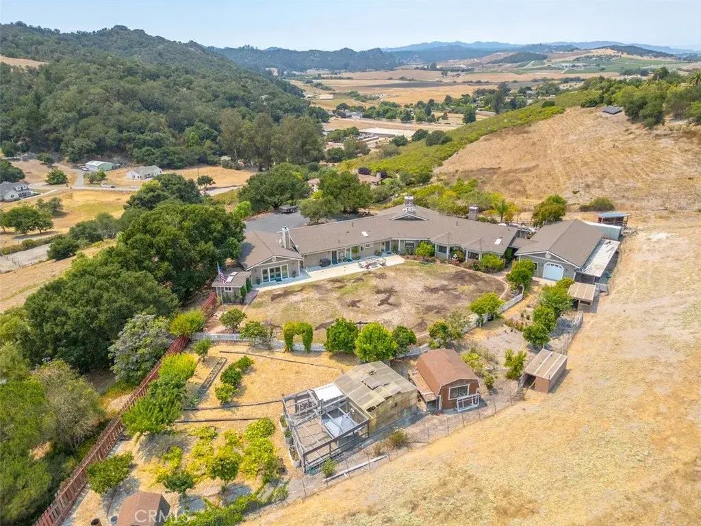 1685 Corbett Highlands, Arroyo Grande
