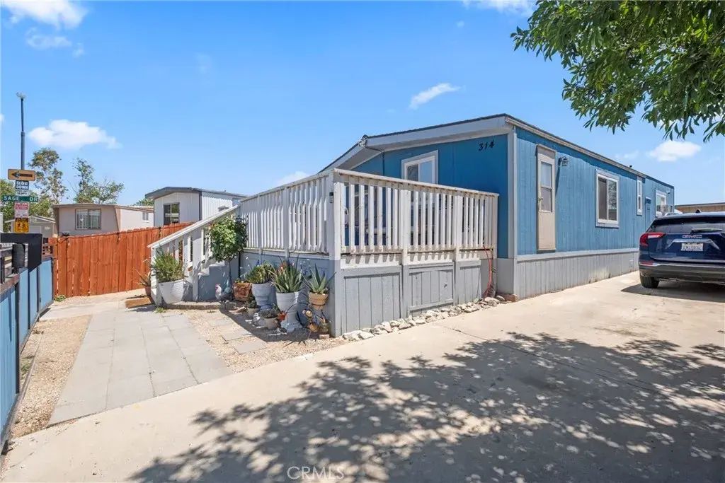 3300 15th West 314, Rosamond