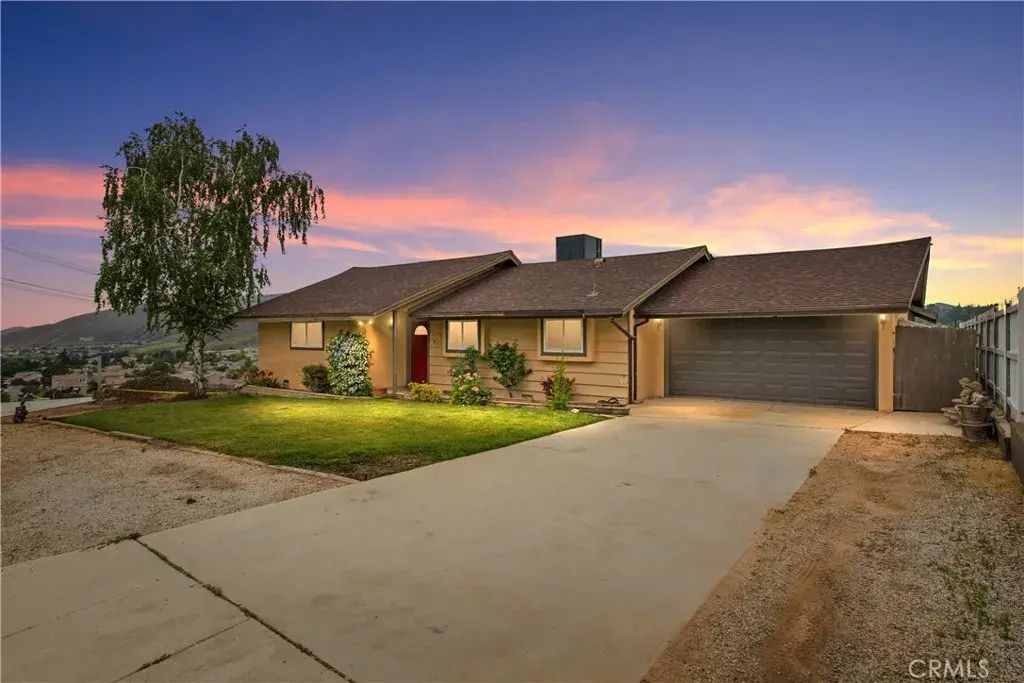 34776 Date Avenue, Yucaipa