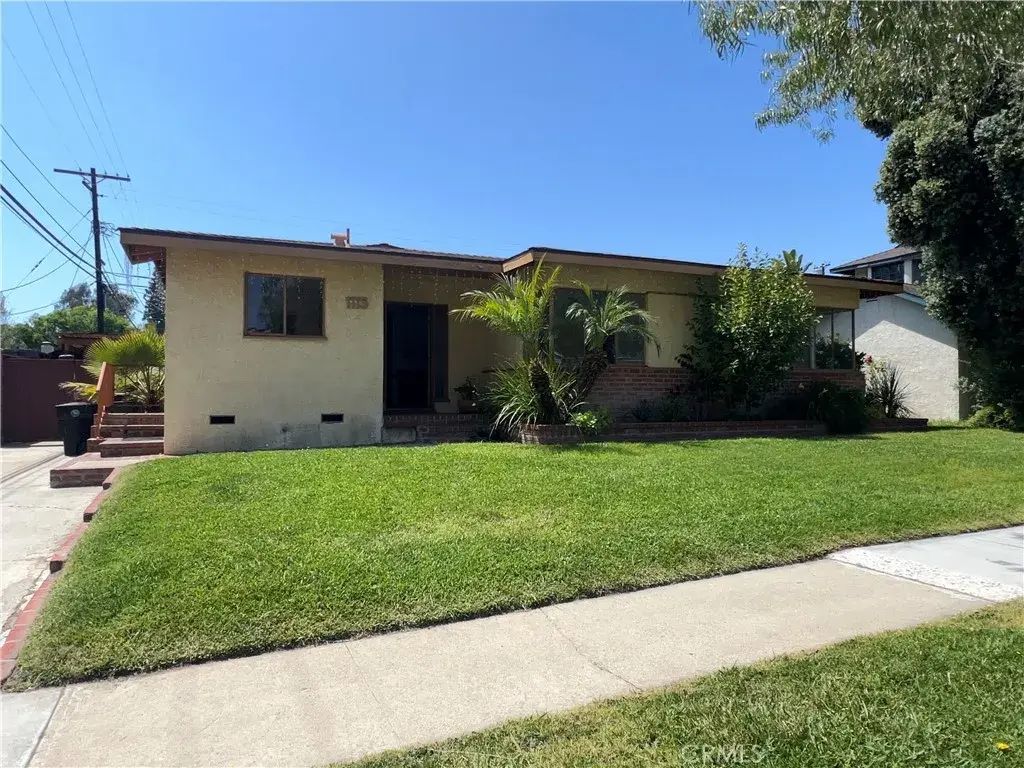 1115 Fonthill, Torrance