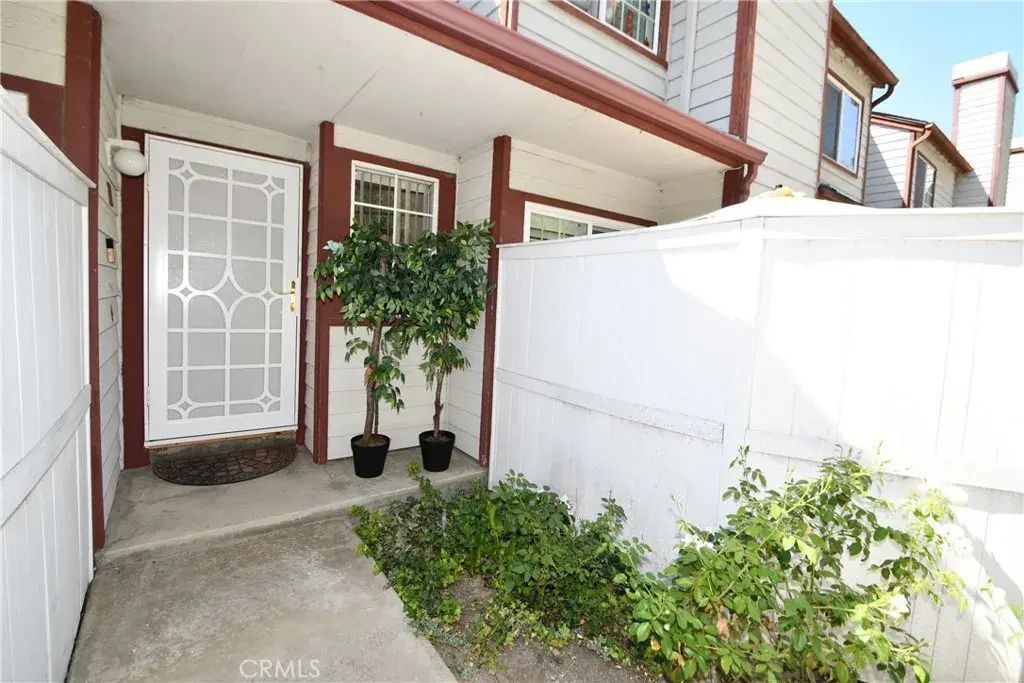 730 255th Street H, Harbor City