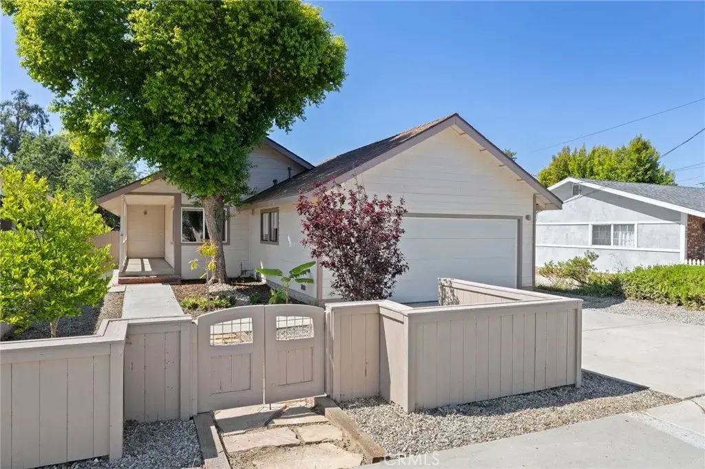 740 E Hillcrest, Thousand Oaks