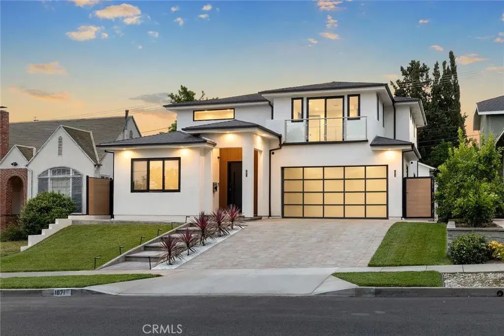 1071 E Providencia, Burbank
