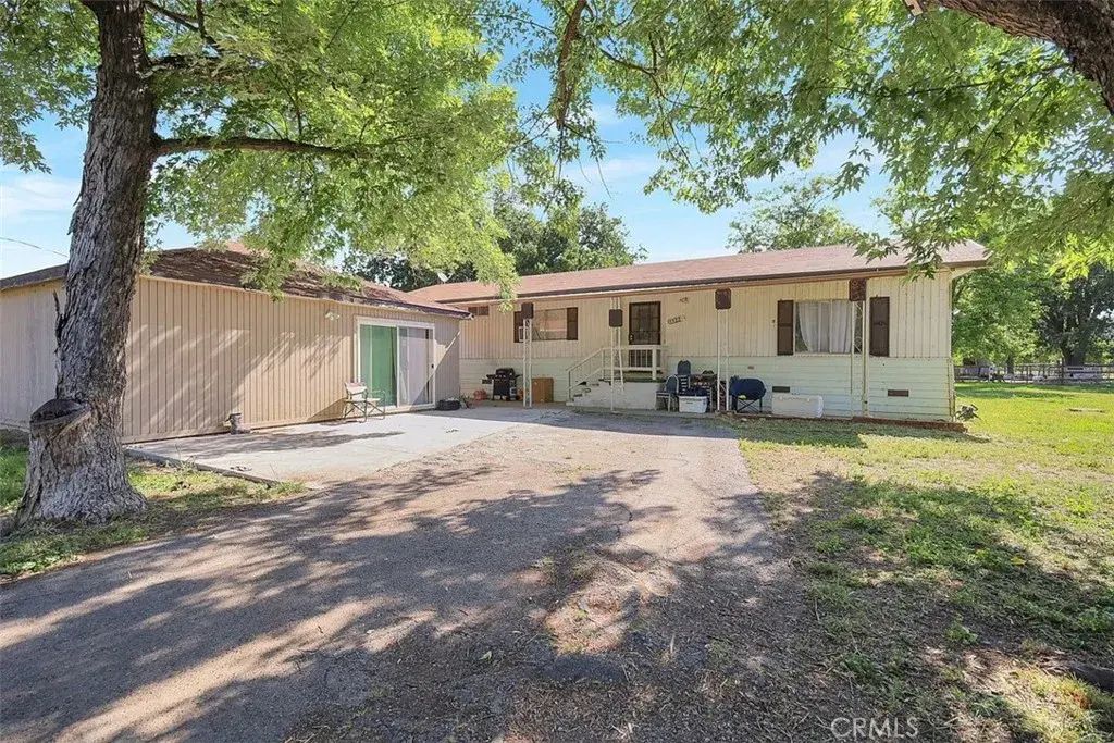 1122 French, Gridley