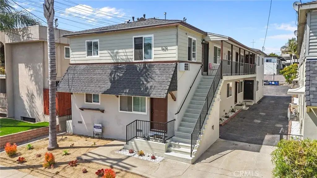 1629 E Maple, El Segundo