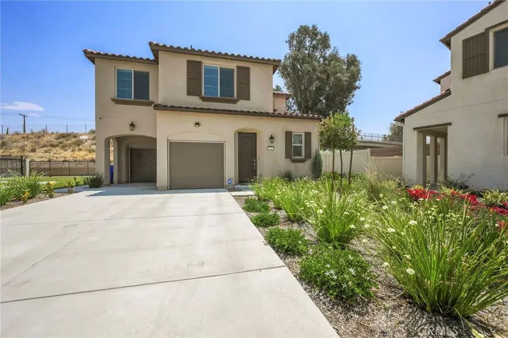 1517 E Laurelwood, San Bernardino