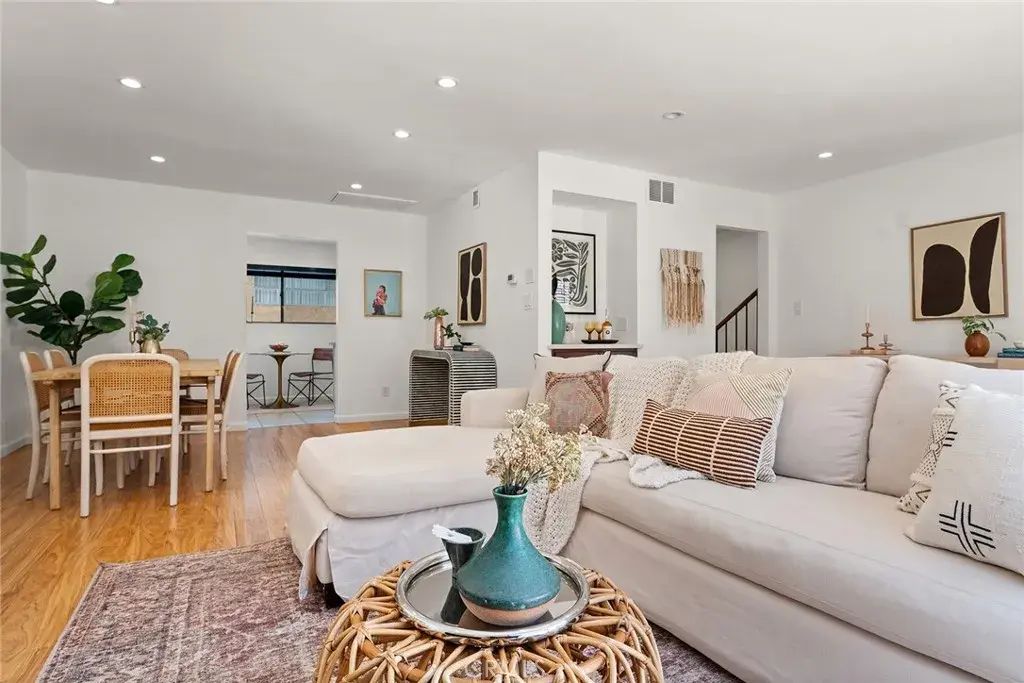 6101 Fulton Street 3, Valley Glen