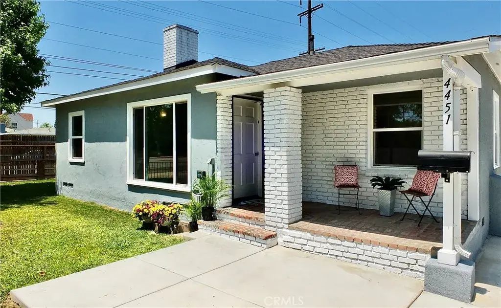 4451 E Goldfield Avenue, Long Beach