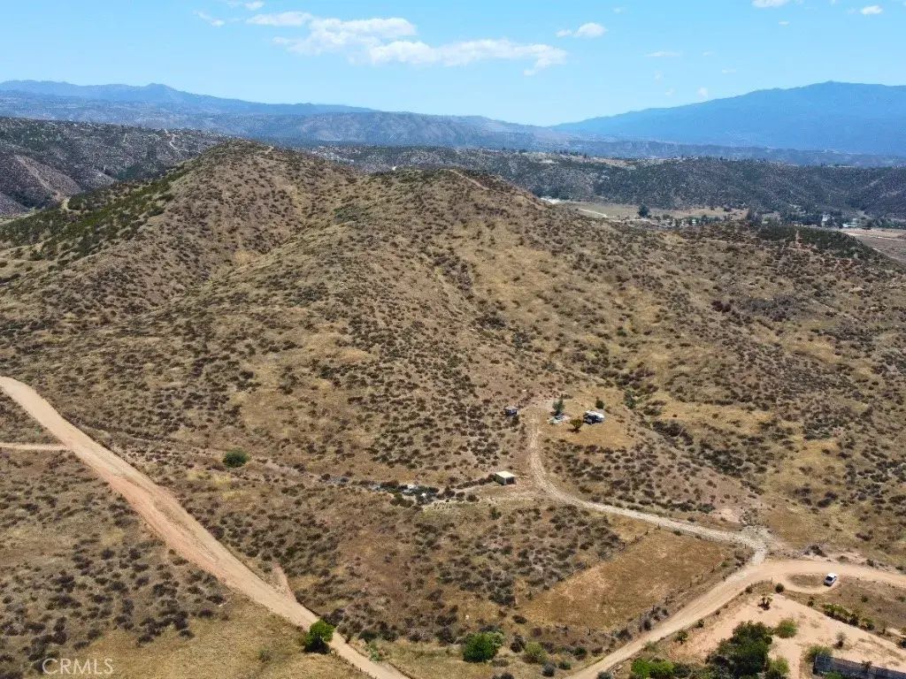 Summers Road, Sage