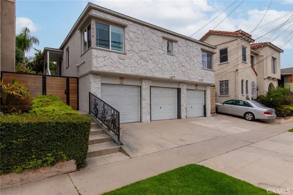 1418 Ellsmere Avenue, Los Angeles