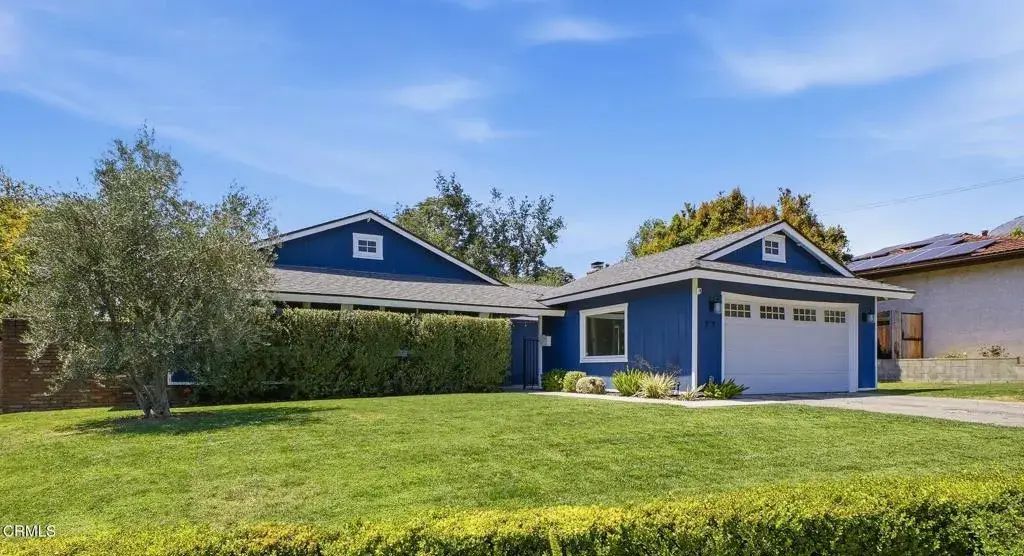 77 Ross Place, Sierra Madre