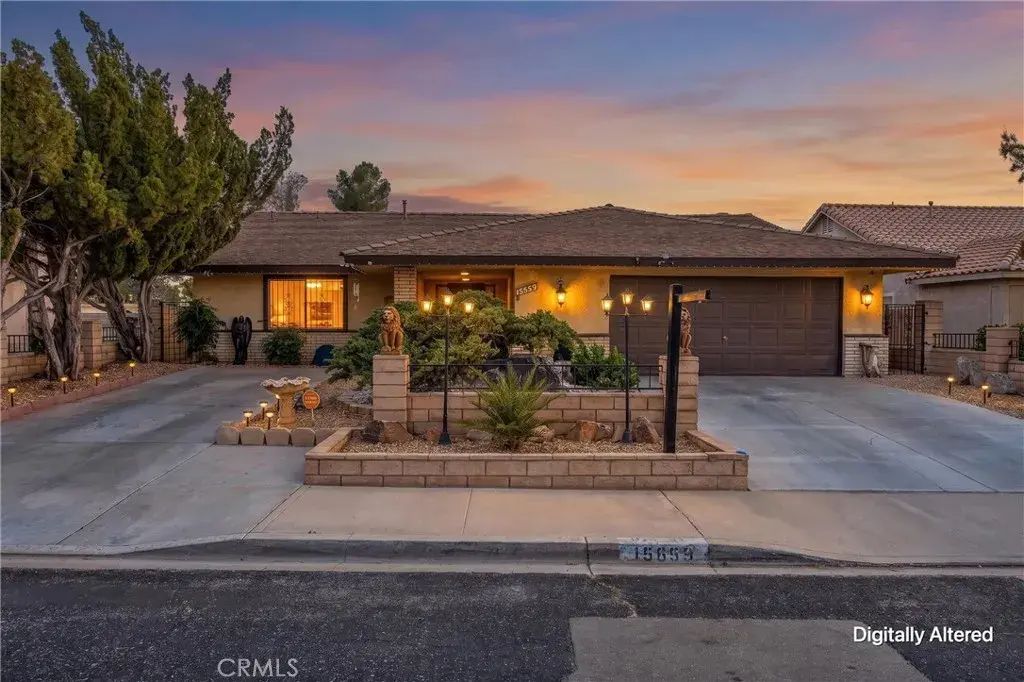 15859 Nassau Drive, Victorville