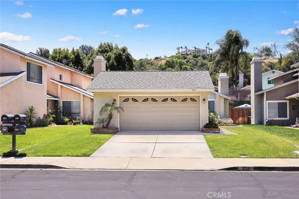 352 Sun Rose St., La Verne
