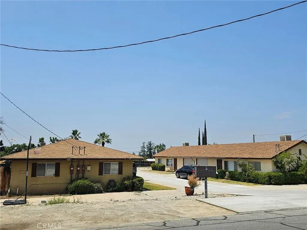 1381 Malachite, Mentone