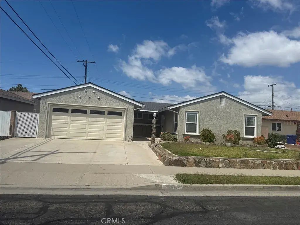 10305 Eudora, Buena Park