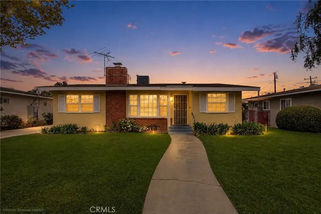 1045 Casa Hermosa, Pomona