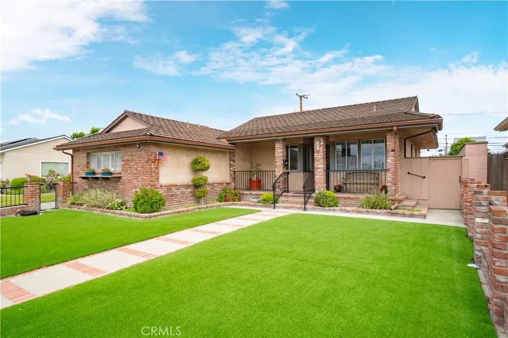 15506 Yukon, Lawndale