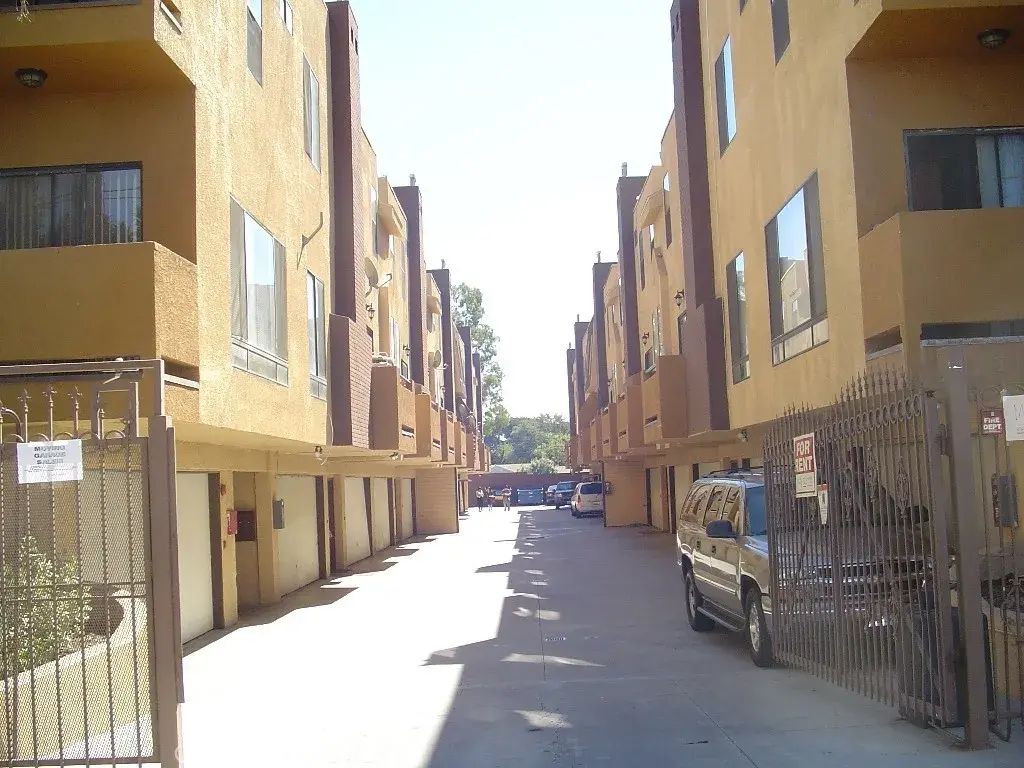8734 - 8736 Burnet, North Hills