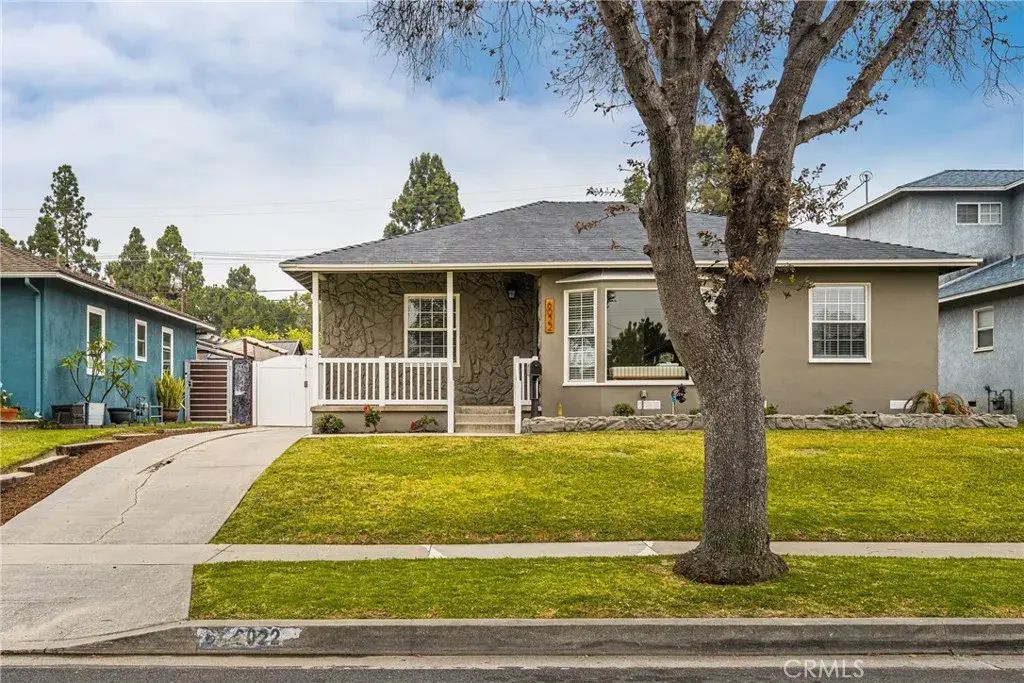 6022 Sandwood, Lakewood