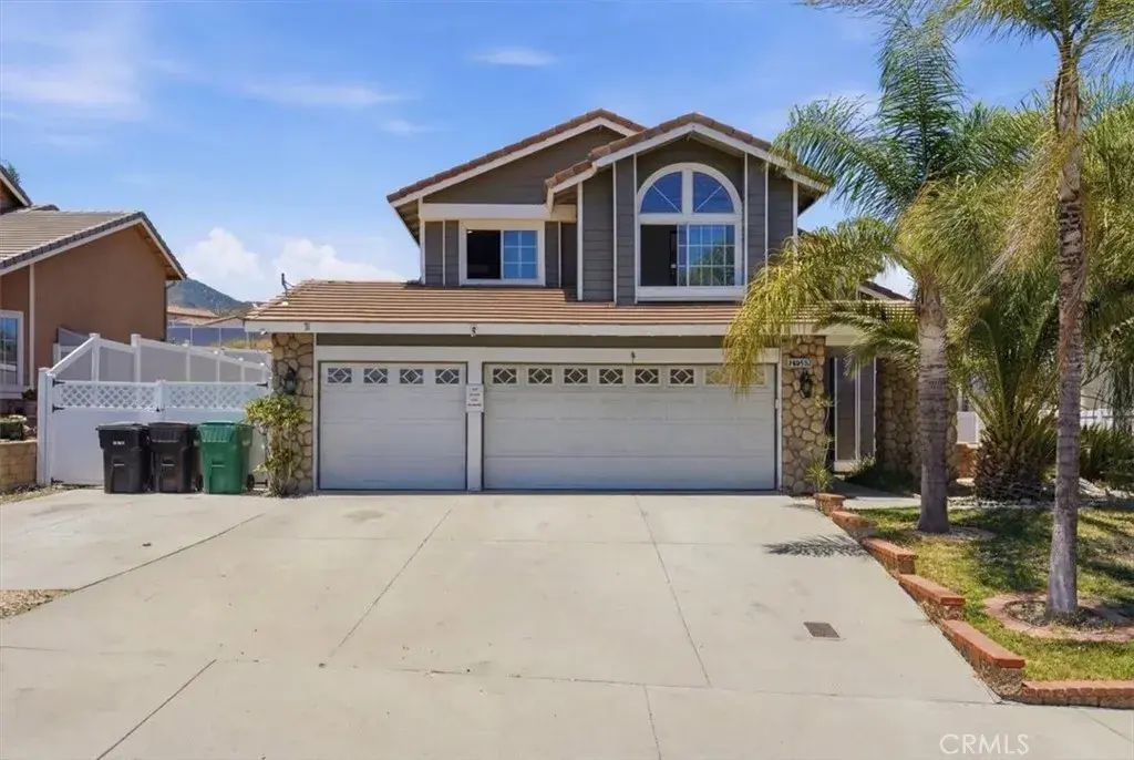 27255 Echo Canyon Court, Corona