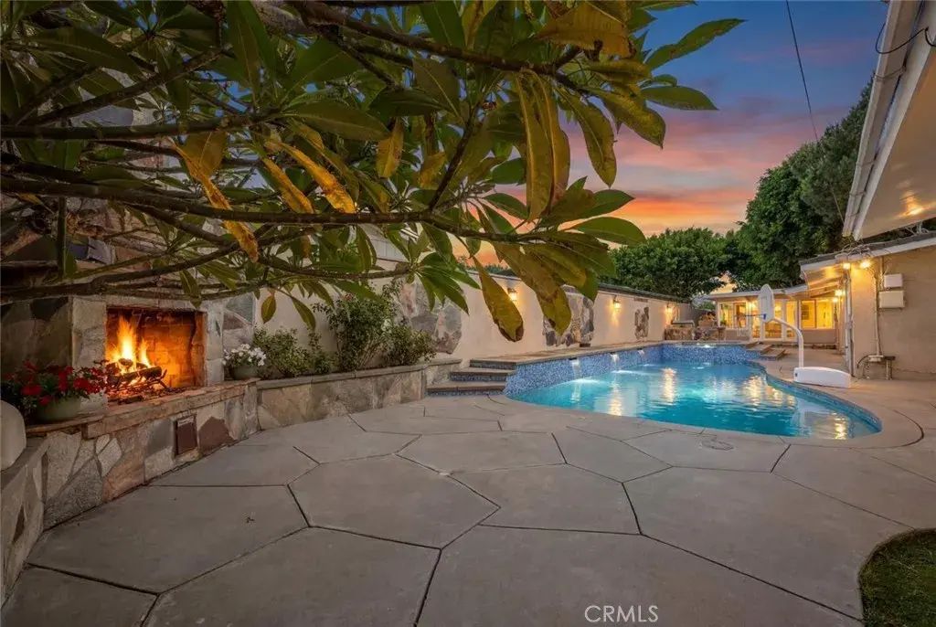 1238 N Studebaker, Long Beach