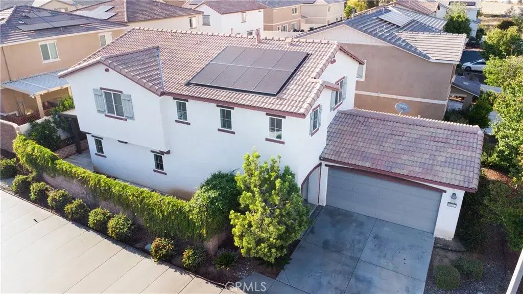 10427 Peregrine Place, Moreno Valley