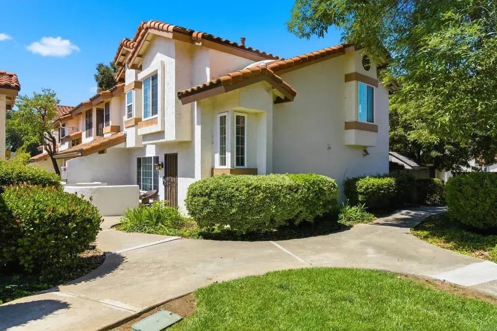 1651 S Juniper Street 20, Escondido