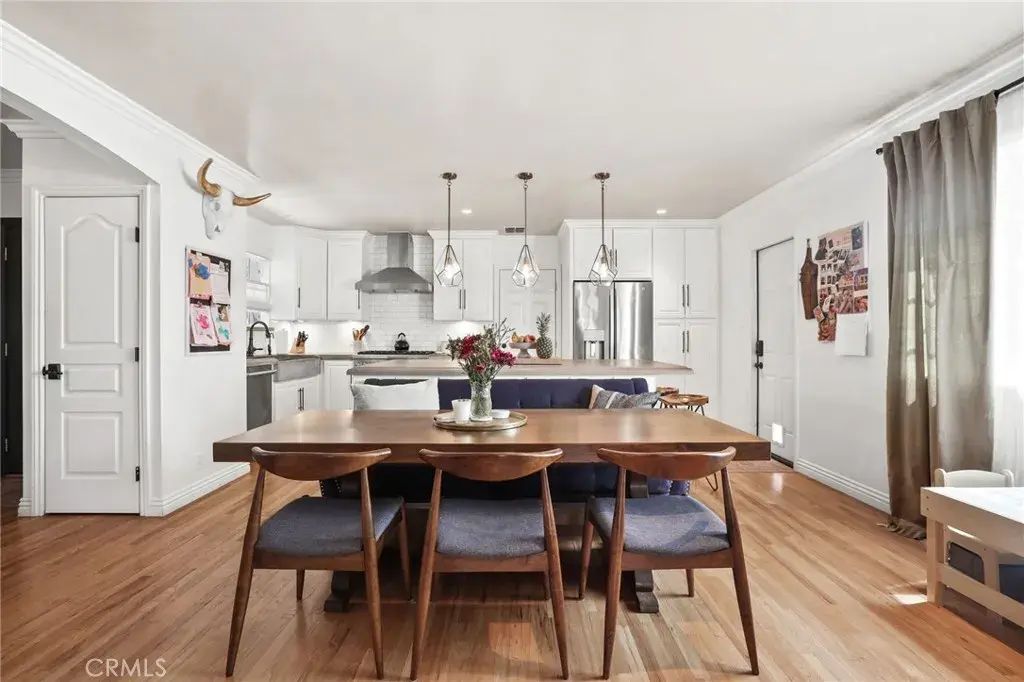 2914 Fallbrook Drive, Santa Ana
