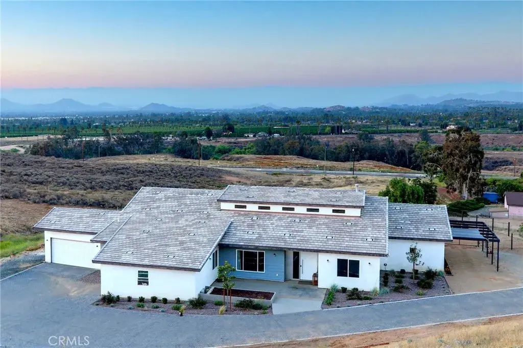 9449 Equestrian Drive, Riverside