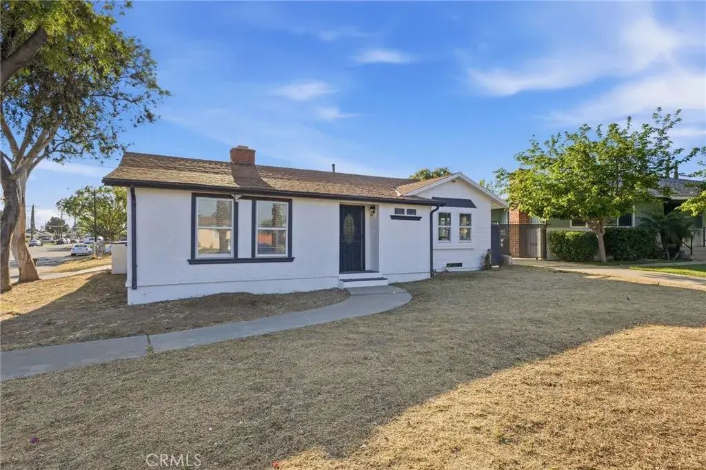 140 W Grove Street, Rialto