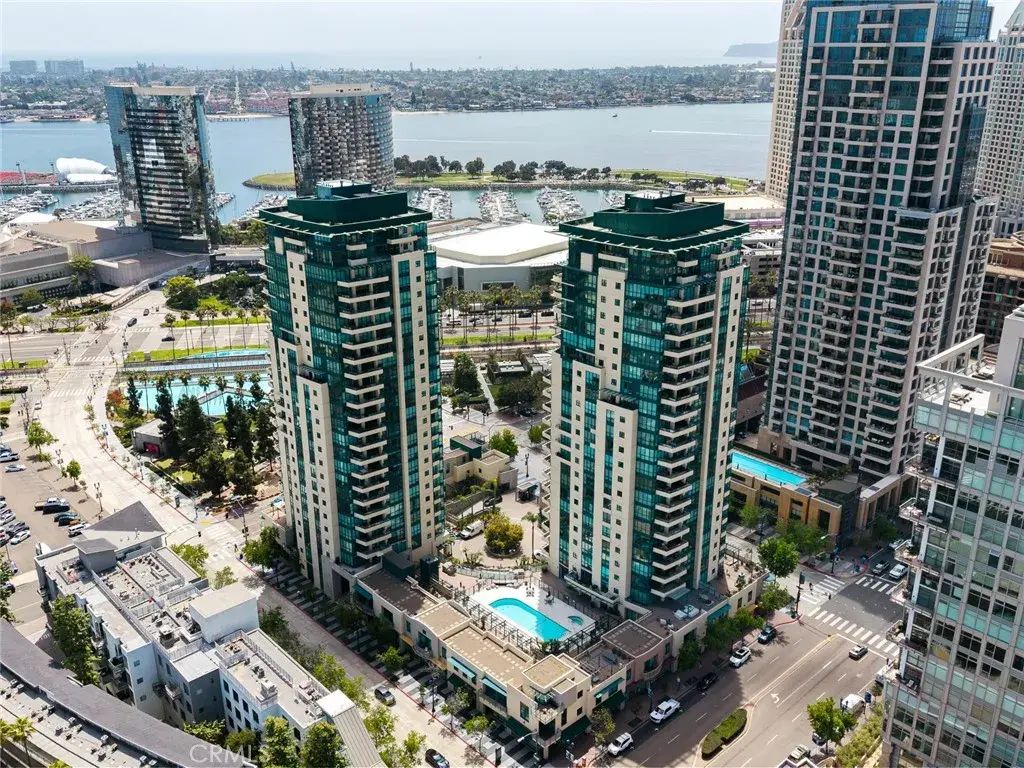 510 1st Ave 1401, DOWNTOWN