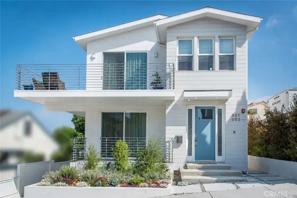 651 10th Street, Hermosa Beach