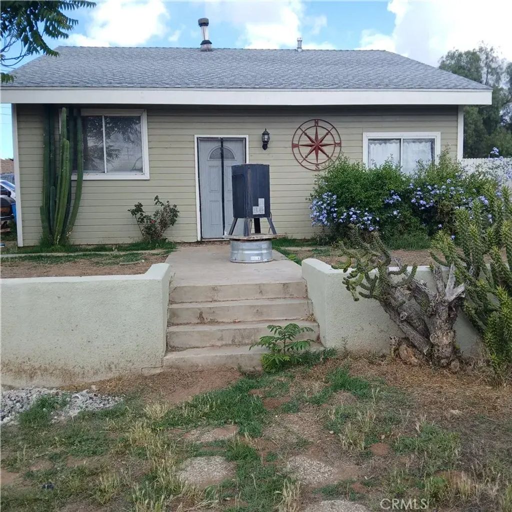 4926 Hedrick, Riverside