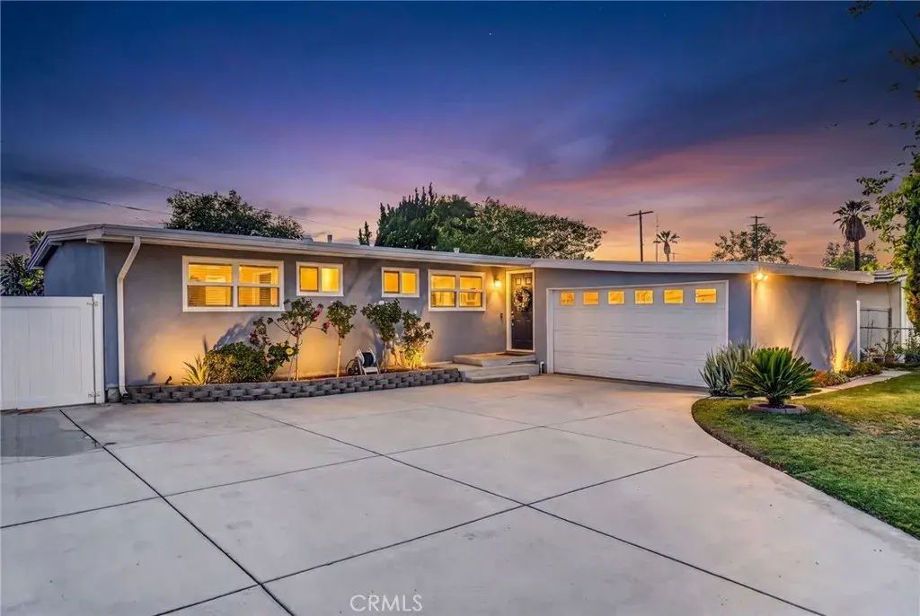 3548 Everest Avenue, Riverside