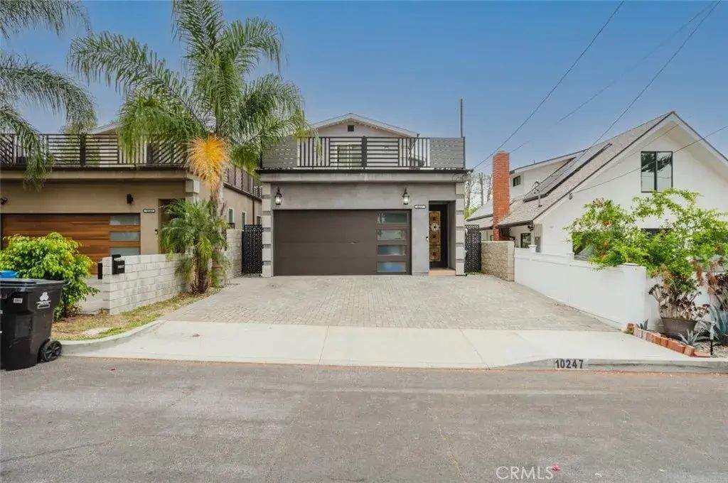 10247 Floralita Avenue, Sunland