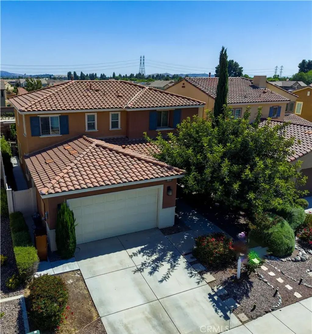 1325 Bannock, Beaumont