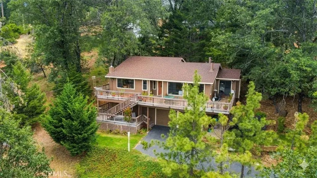 9714 St Helena, Cobb