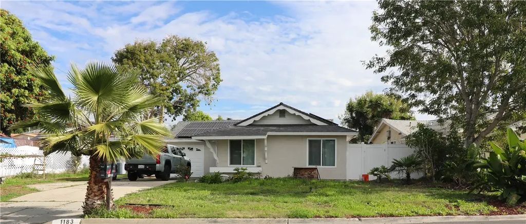 1183 Woodrail, Vista