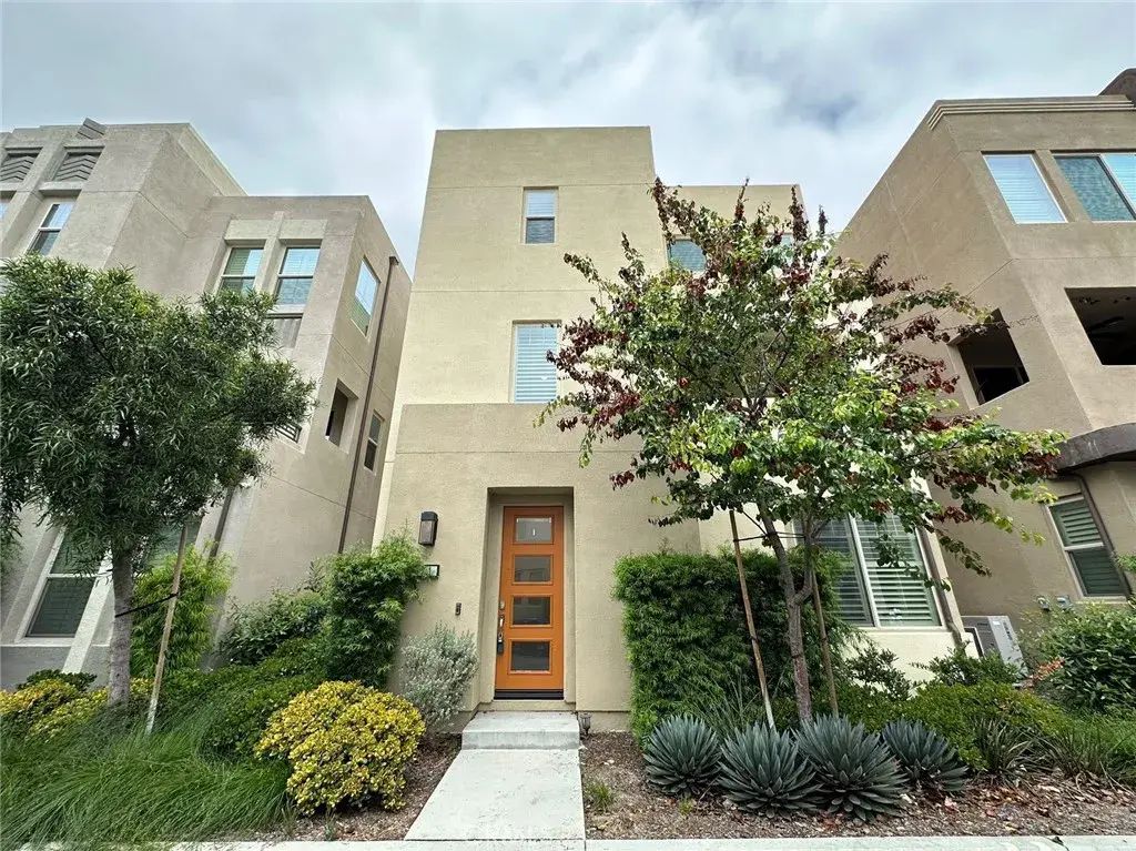 251 Carmine, Irvine