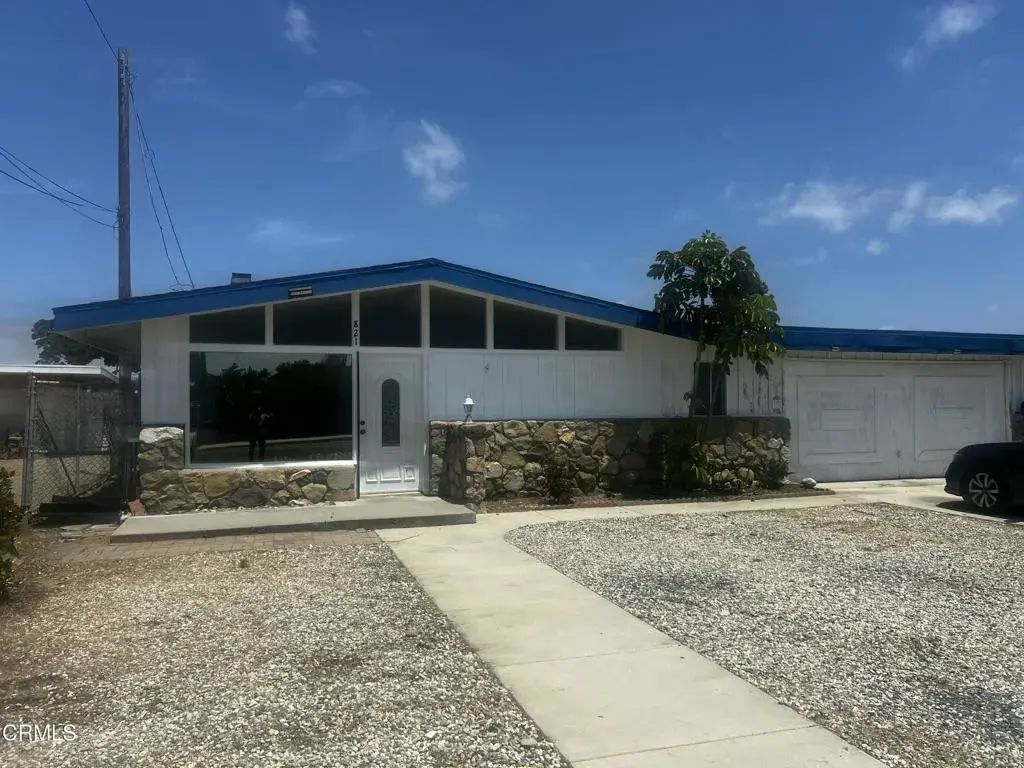 821 E Stroube Street, Oxnard