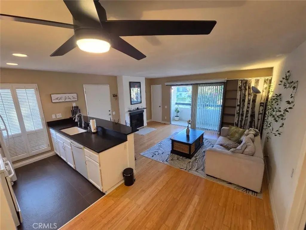 2867 S Fairview F, Santa Ana