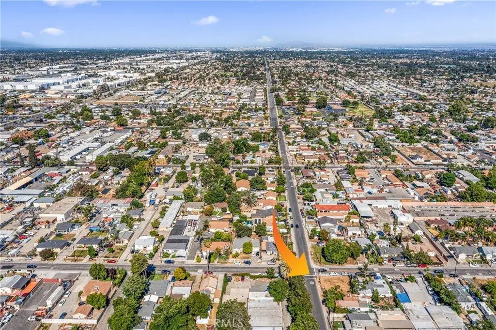3889 E 9th, Pomona